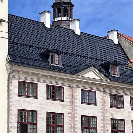 Old Great Family In Perfect Location Riga