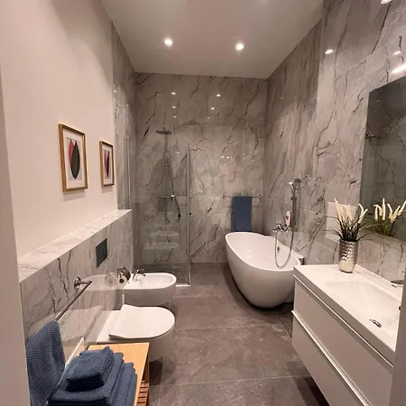 شقة Family Nr 1 - J26 Luxury Apartment, Jauniela 26 Old - Great Location - 2 Bedrooms - 85 M2 *