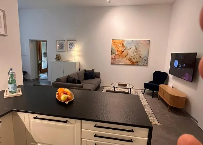 Family Nr 1 - J26 Luxury Apartment, Jauniela 26 Old - Great Location - 2 Bedrooms - 85 M2 Dzīvoklis