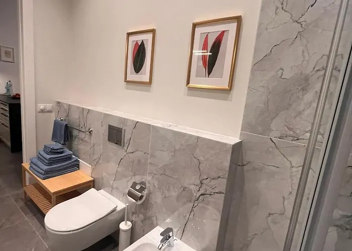 Family Nr 1 - J26 Luxury Apartment, Jauniela 26 Old - Great Location - 2 Bedrooms - 85 M2 Appartement