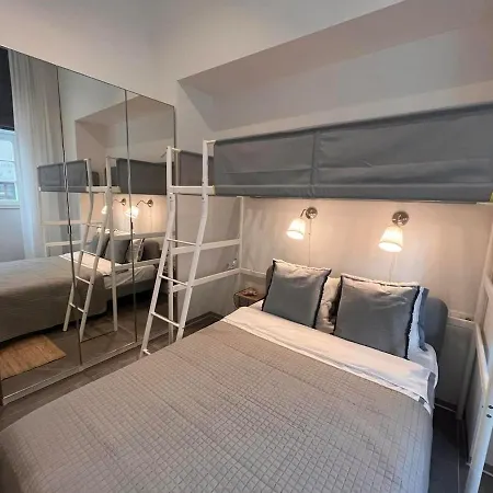 Family Nr 1 - J26 Luxury Apartment, Jauniela 26 Old - Great Location - 2 Bedrooms - 85 M2 *